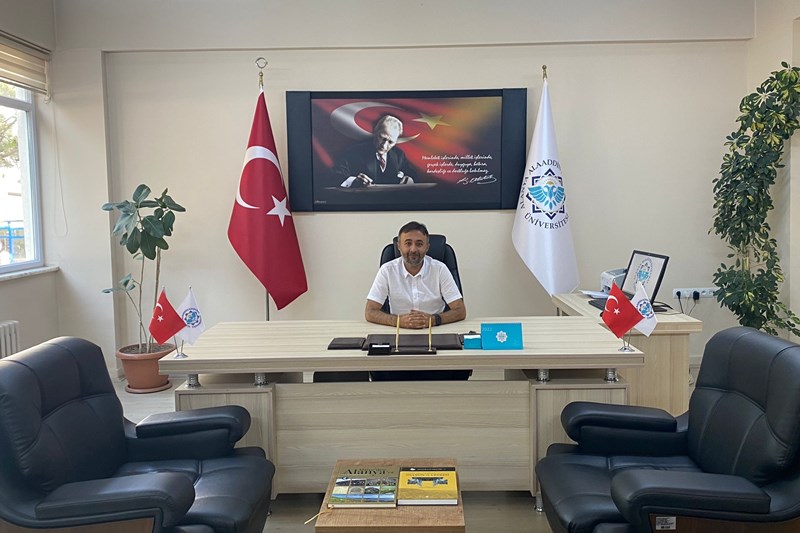 Alanya Alaaddin Keykubat Üniversitesi (ALKÜ) Akseki Meslek Yüksekokulu Müdürlüğü’ne Dr. Öğr. Üyesi Emrah YÜKSEL Atandı