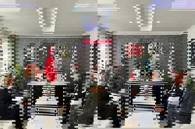 Rektör Yardımcımız Prof. Dr. Oğuz KARAHAN ile Akseki Belediye Başkanına ziyaret